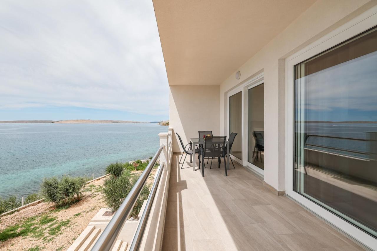 Beachfront Apartments Tic With Seaview Miletici Exteriör bild