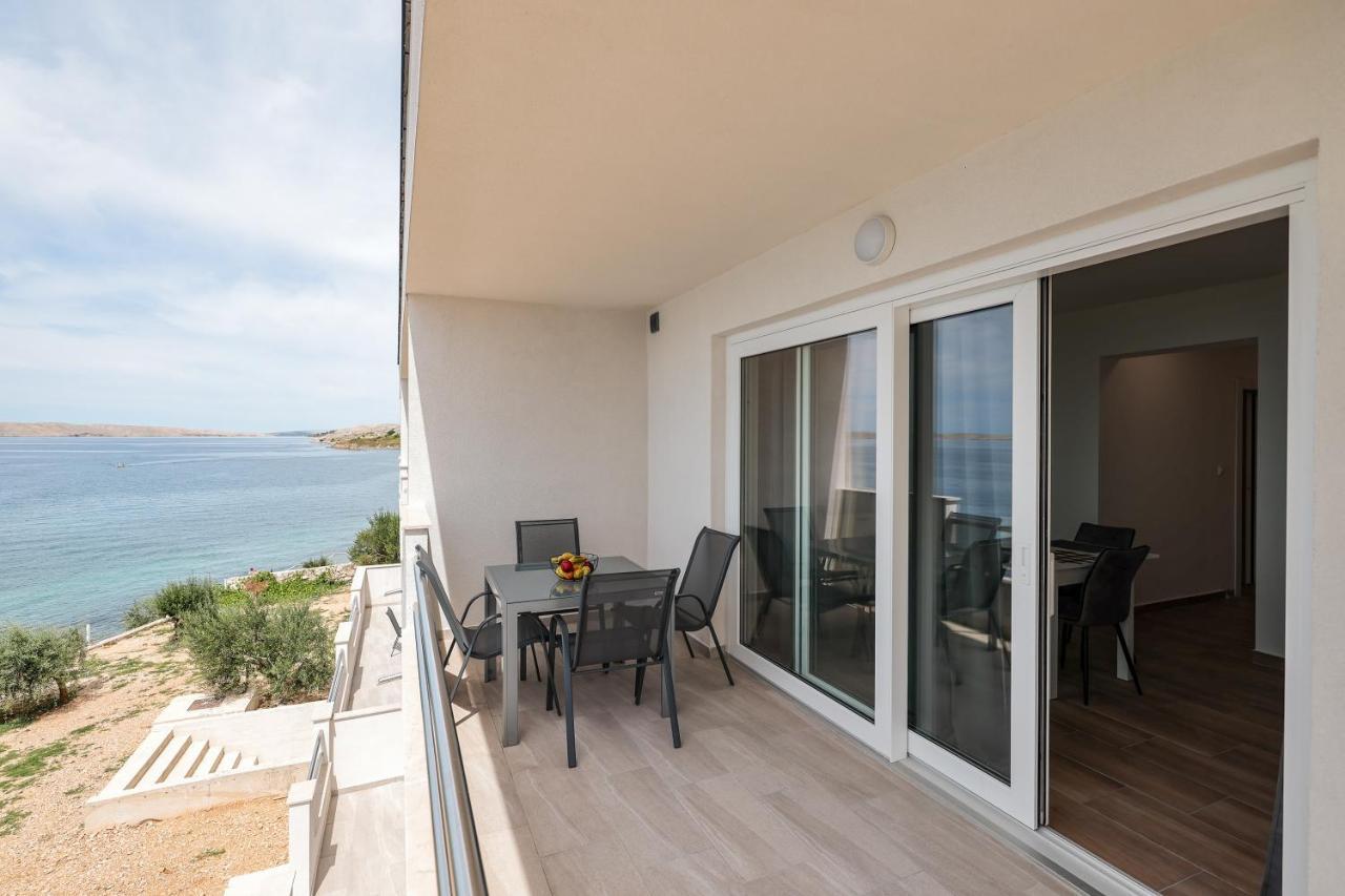 Beachfront Apartments Tic With Seaview Miletici Exteriör bild