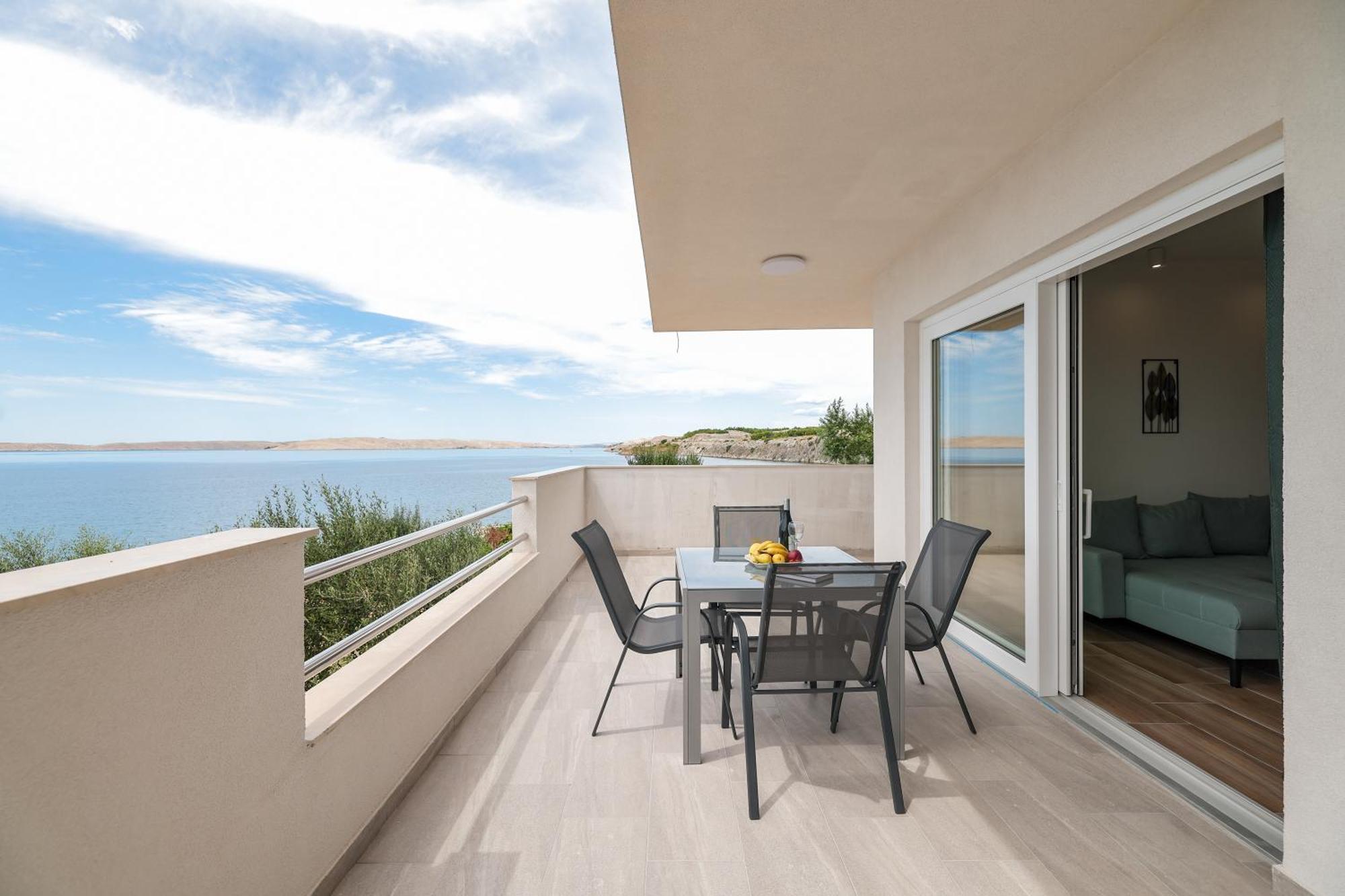 Beachfront Apartments Tic With Seaview Miletici Exteriör bild